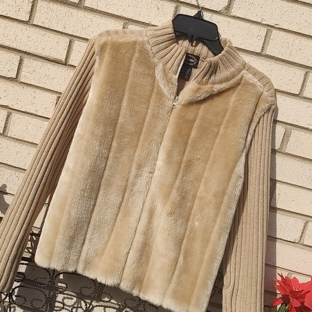 Tan Furry Jacket - Picture 5 of 9